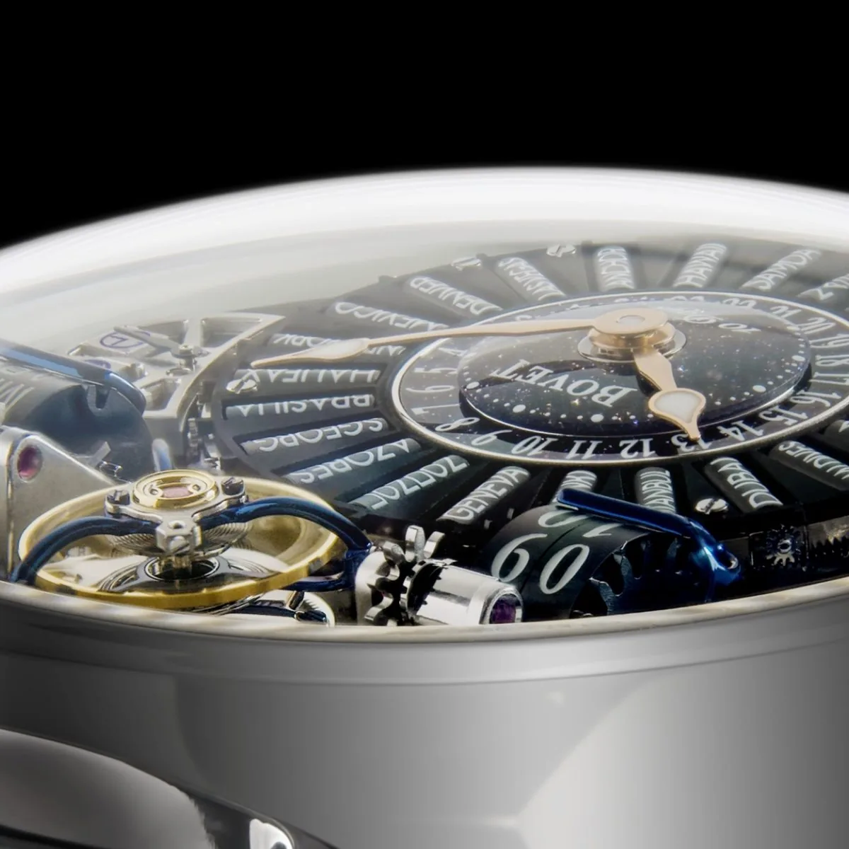 Récital 28 dial and balance, close-up